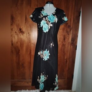Black with Floral Print Evan-Picone 12 petite